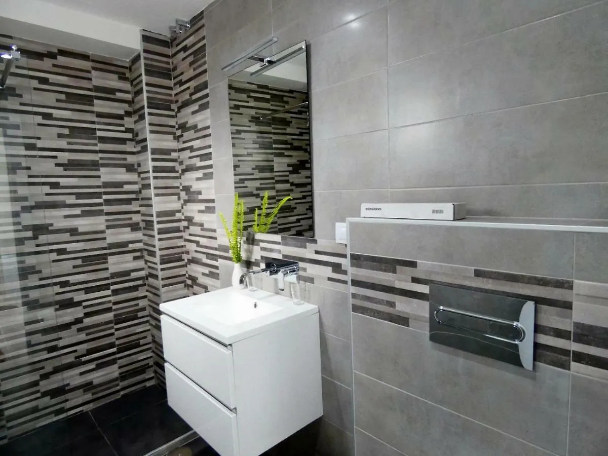 Amazing Villa By The Sea Benalmadena 阿罗约德拉迷雅